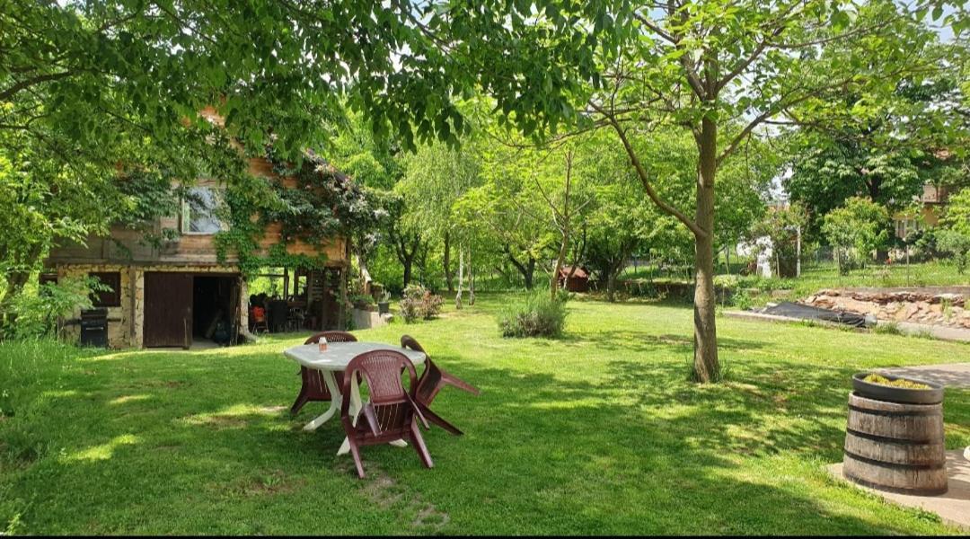 Log Cabin Belgrade Exterior photo
